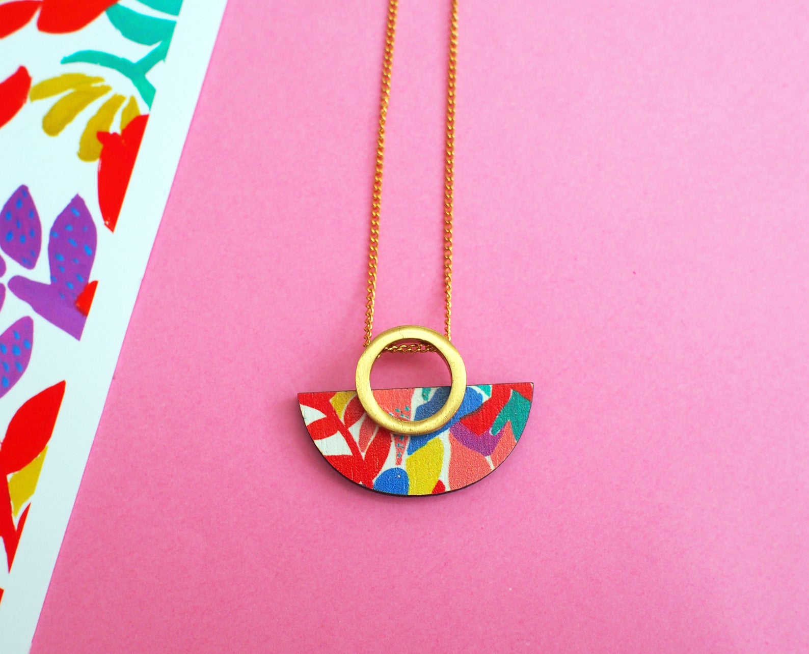 Statement necklace by [Melody G Studio](https://www.etsy.com/uk/listing/603979199/statement-necklace-unique-jewelry-art). Priced at £20.80