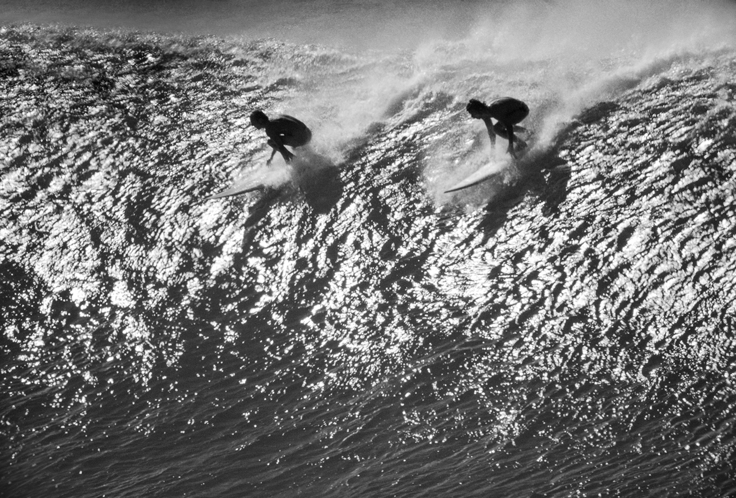 Waimea Bay, Oahu, HI 1977 – Photo © Jeff Divine