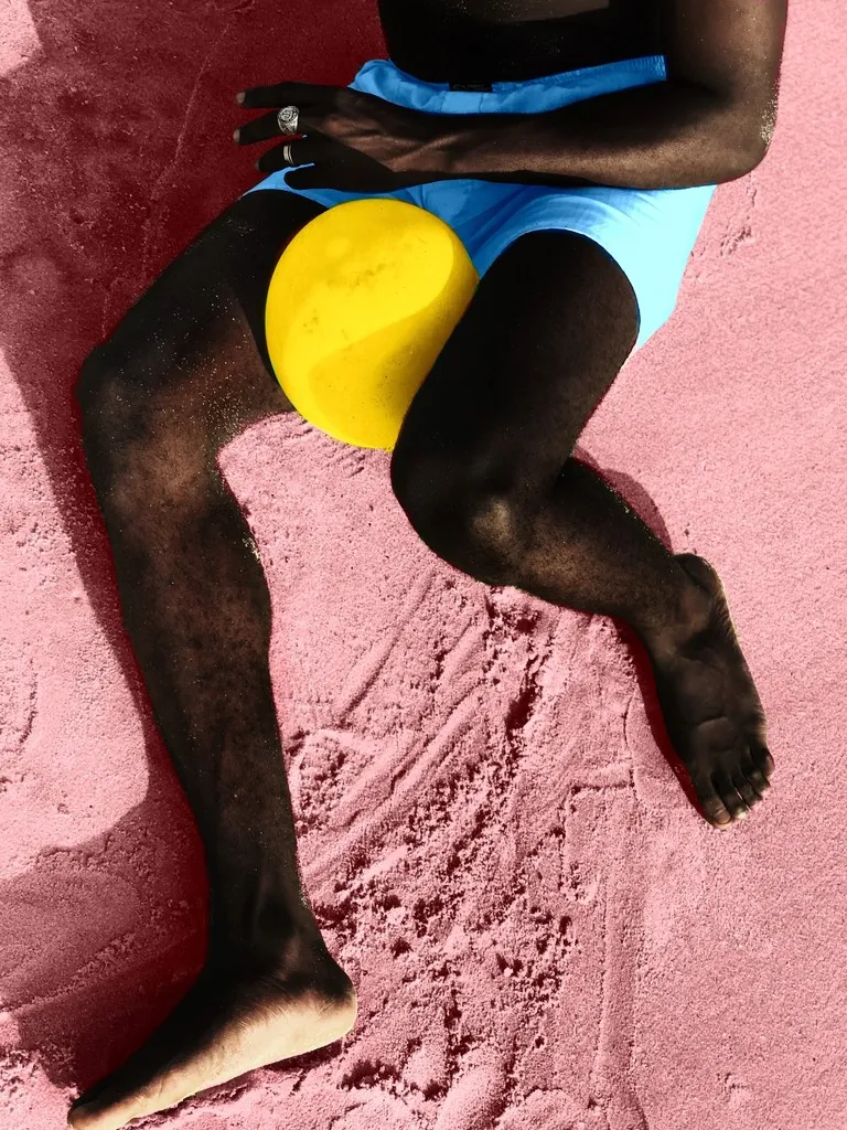 Prince Gyasi, Energy is contagious (2018), photograph. Courtesy of the artist and Nil Gallery