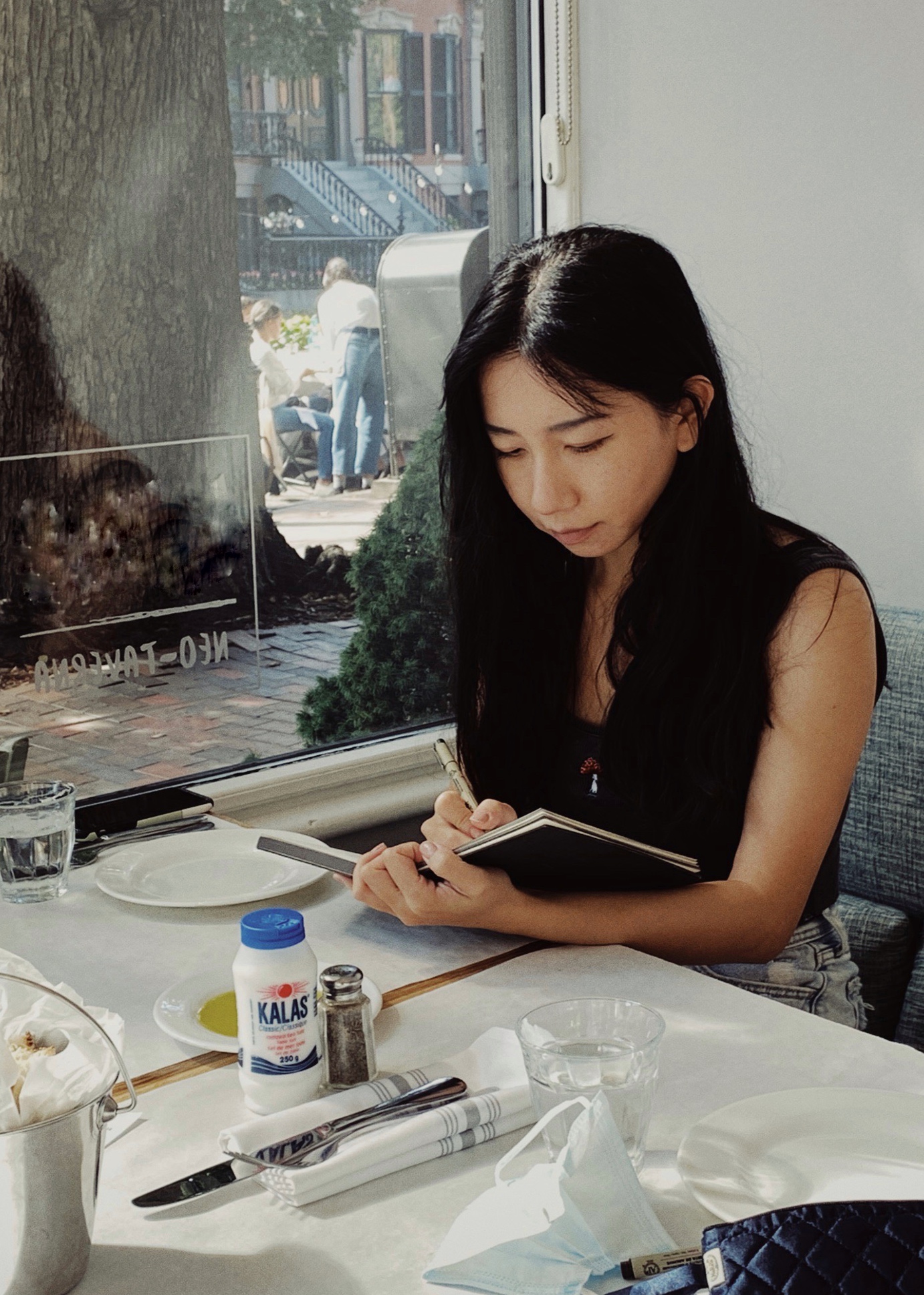 Zoe now lives in New York after working in Shanghai