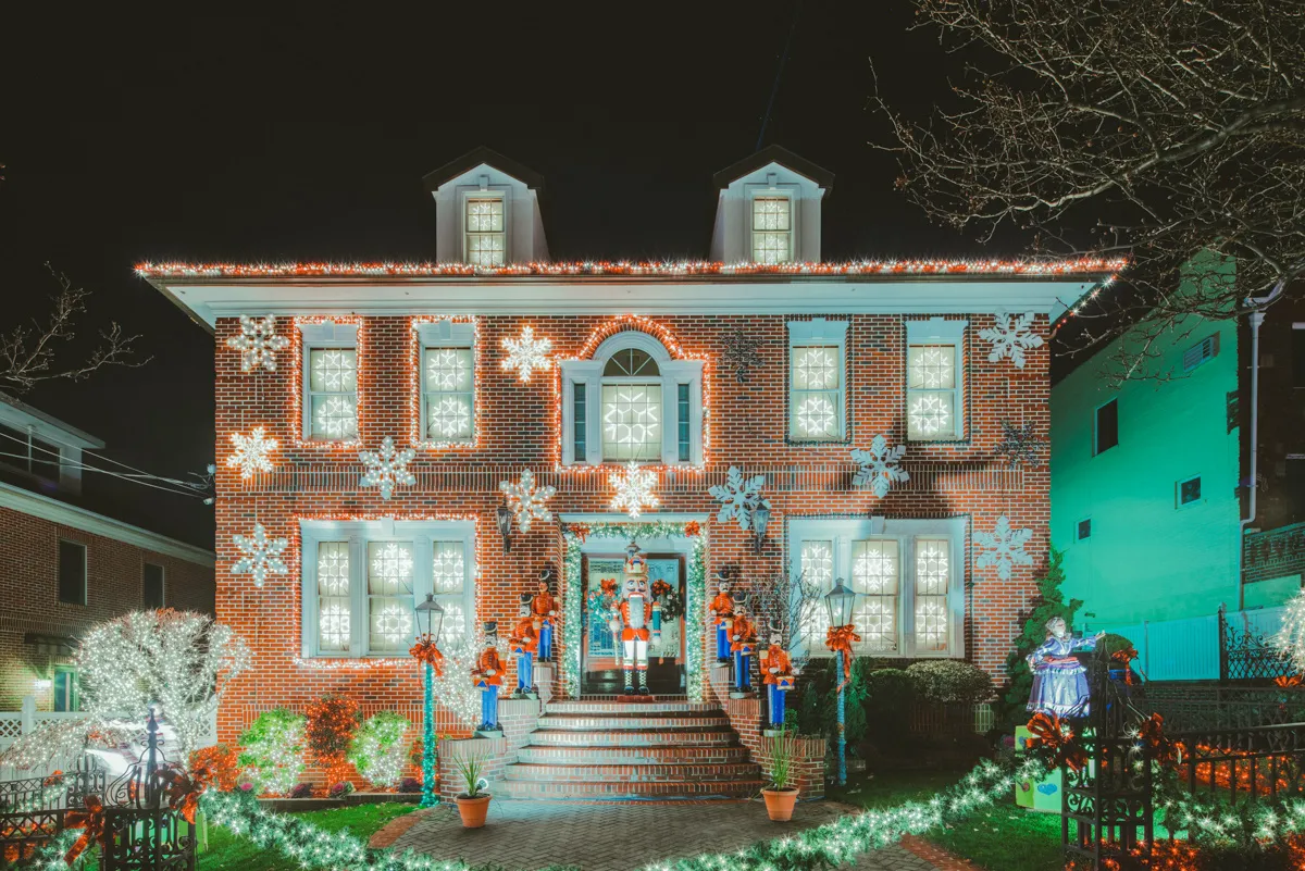 All images copyright and courtesy of Franck Bohbot
