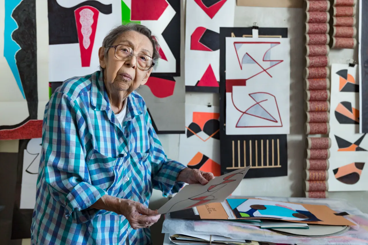 © Geta Brătescu Courtesy the artist, Ivan Gallery, Bucharest and Hauser & Wirth