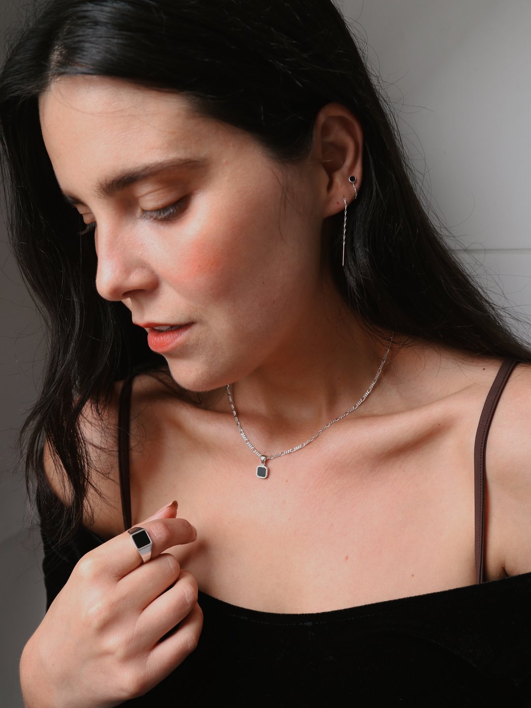 Dark 'Marlowe' necklace by [Lines & Current](https://linesandcurrent.com/collections/necklaces/products/dark-marlowe-necklace). Priced at £58