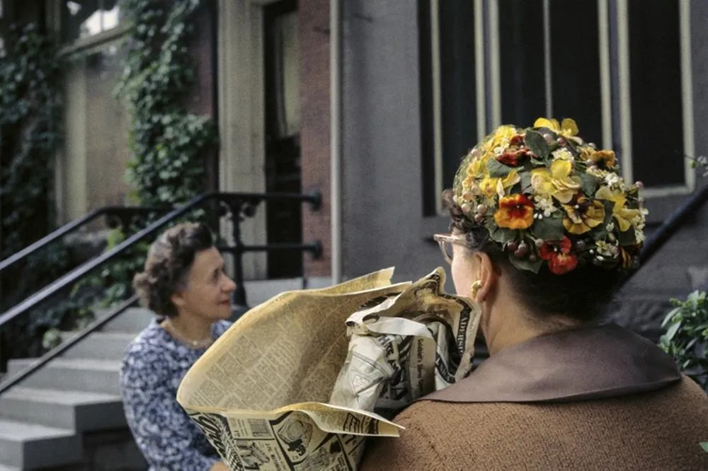 Chicago 1962 © Estate of Vivian Maier, Courtesy Maloof Collection and Howard Greenberg Gallery, New York