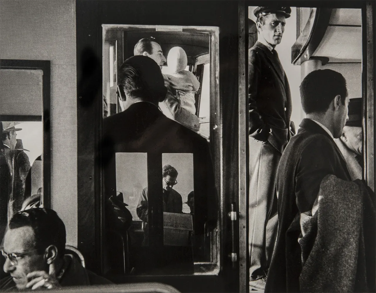 On a vaporetto, Venice, 1958 - Gianni Berengo Gardin