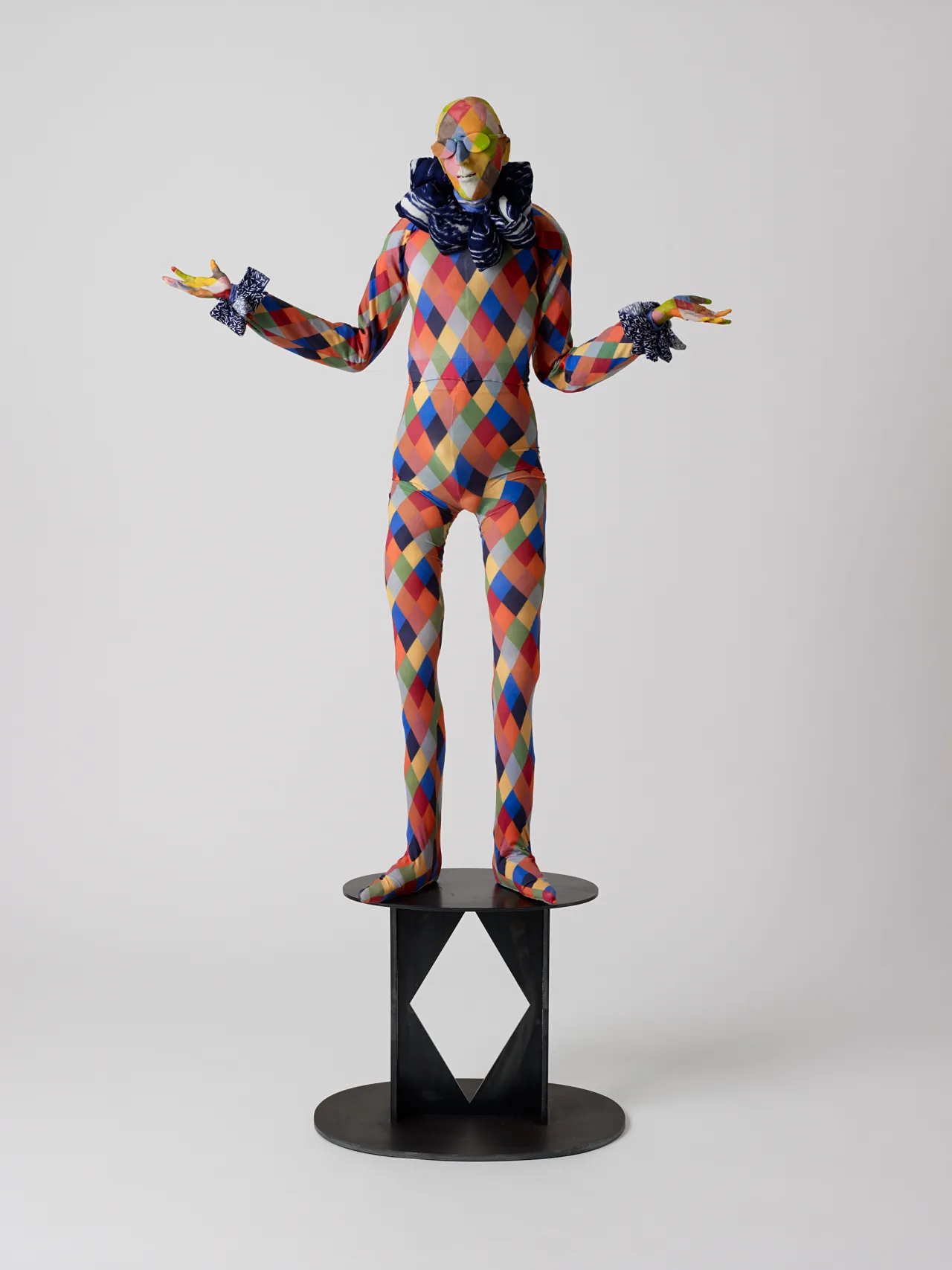 Francis Upritchard Mandrake, 2013 Photograph by Anna Arca © Francis Upritchard, courtesy Kate MacGarry, London