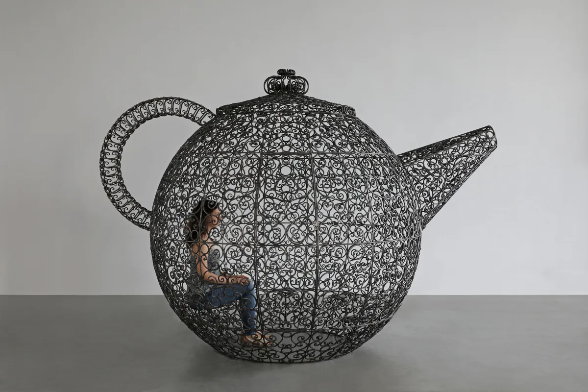 Joana Vasconcelos, Te Danzante, 2018. Photo © Unidade Infinita Projectos