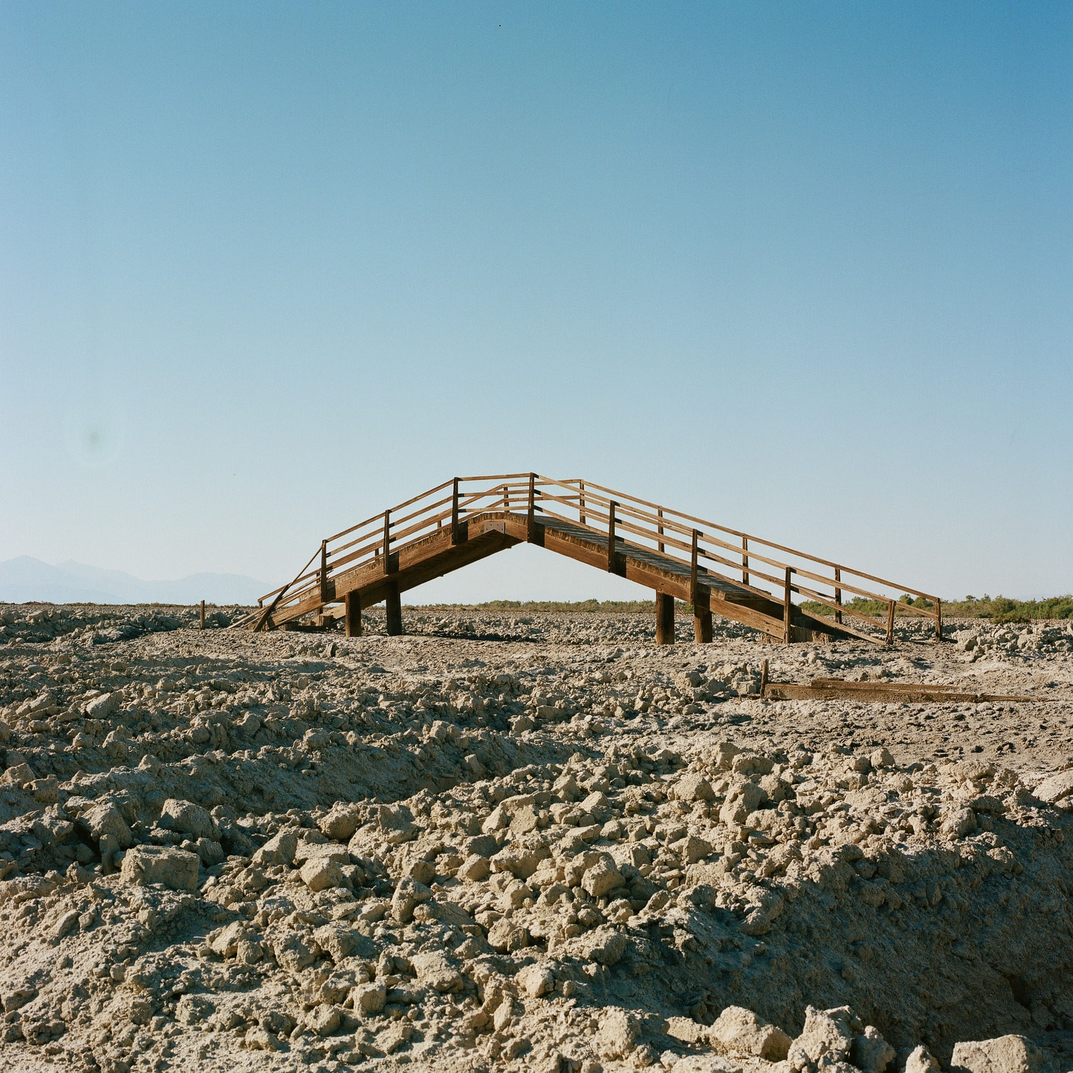 Surface roughening near entry of Alamo River to Salton Sea © Debbie Bentley