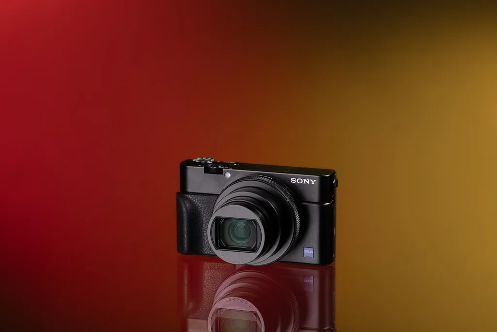 [Sony RX100 VII](https://www.mpb.com/en-uk/product/sony-cyber-shot-rx100-vii)
