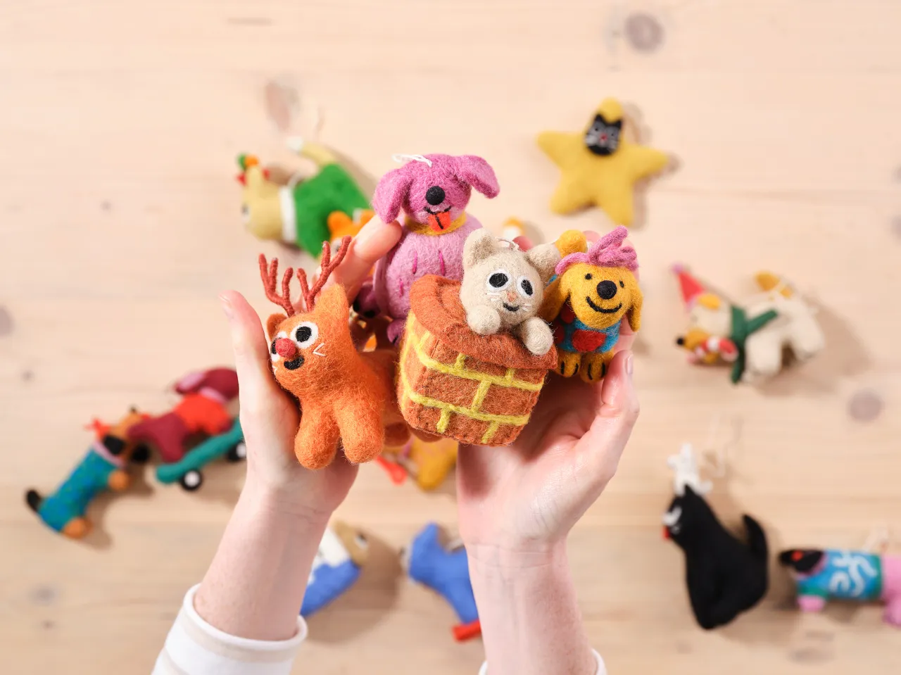 Felt Christmas Decorations via [Wrap](https://wrapmagazine.com/collections/christmas-felt-decorations)