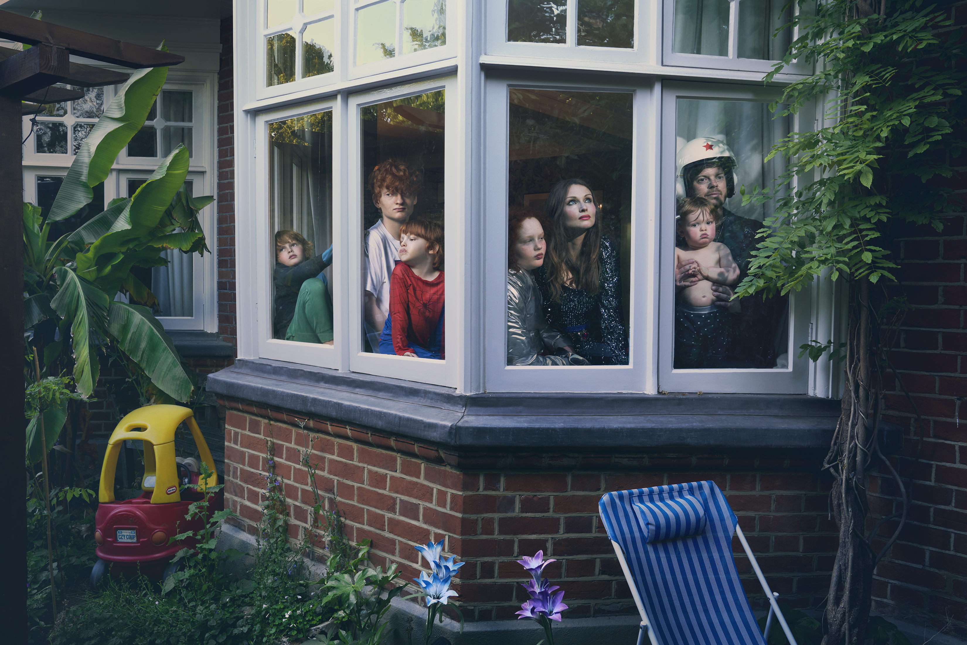 Sophie Ellis-Bextor and Richard Jones, Lockdown Day 53 © Julia Fullerton-Batten