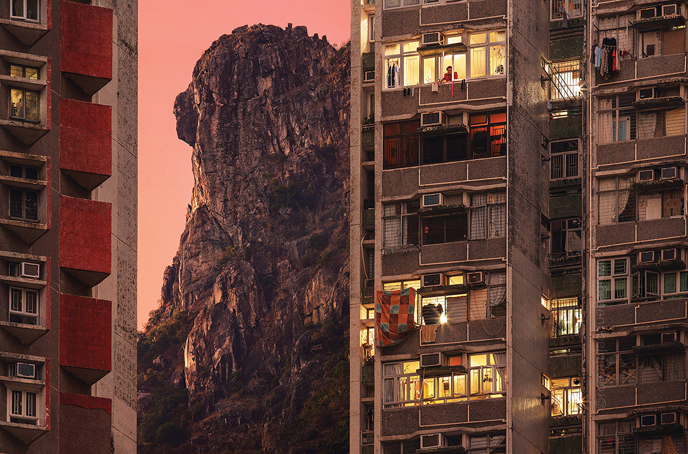 © Romain Jacquet-Lagréze, Peculiar Proximity, Hong Kong 2021, Courtesy of Blue Lotus Gallery