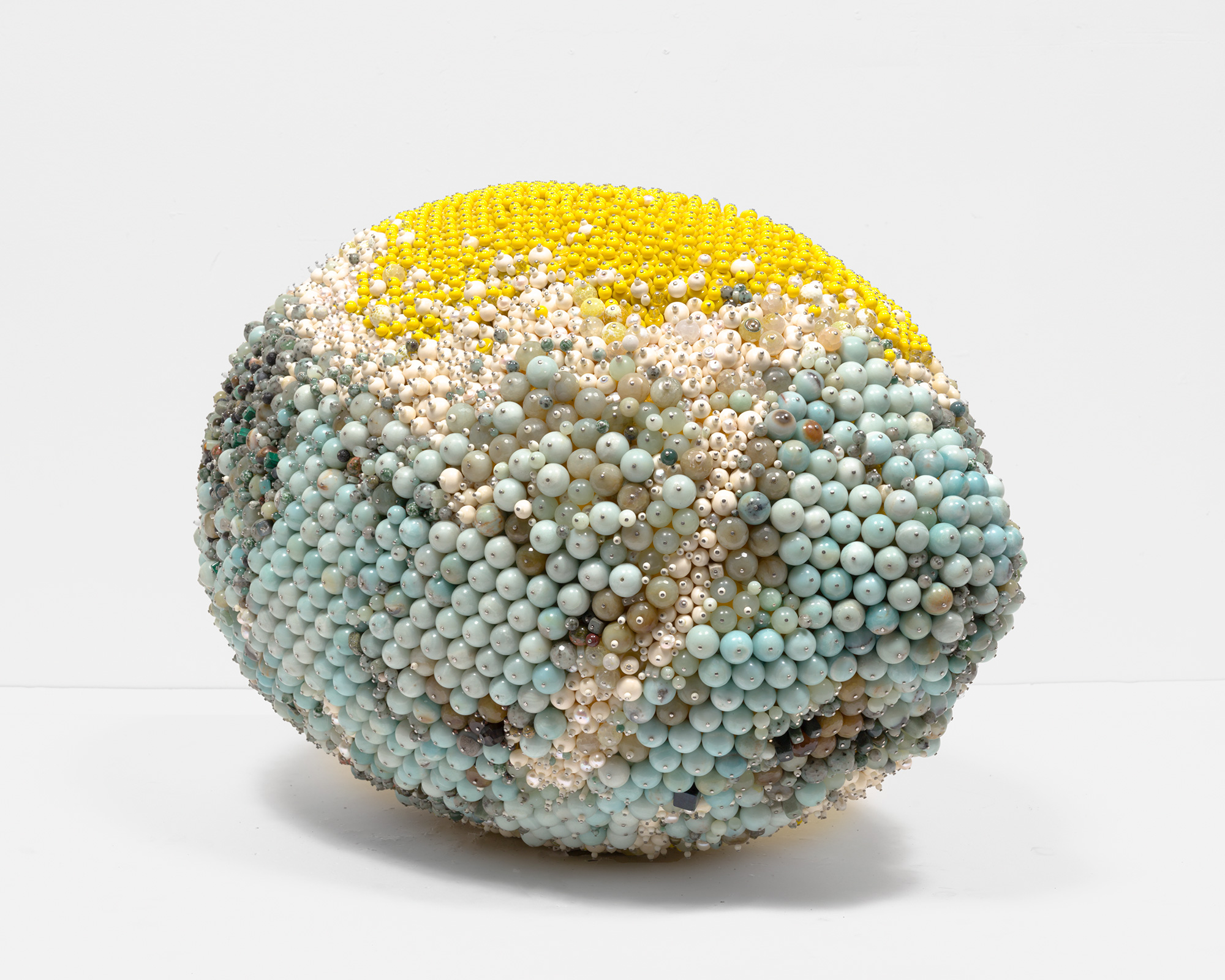 © Kathleen Ryan – Sour Pearls, 2018. All images courtesy of the artist.